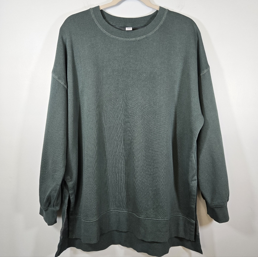 Old Navy Women’s Green Oversized Tunic Sweatshirt Size Medium Cozy Casual‎ Top